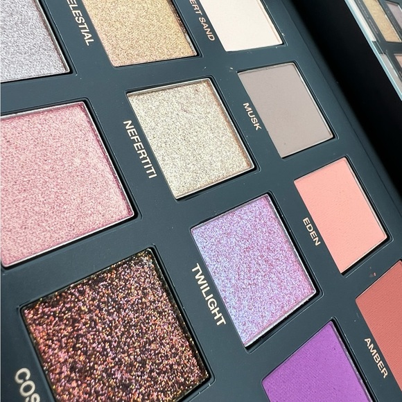 HUDA Desert Dusk Palette - Picture 11 of 16